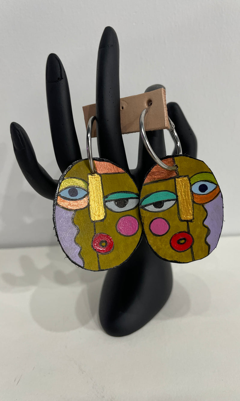 Mitchell, Tonia (Handmade Leather Earrings 