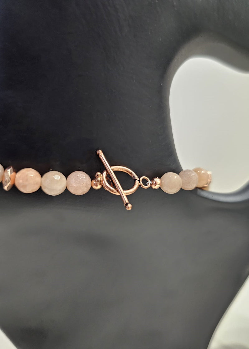 Natural Stone (Faceted Moonstone) Choker Necklace by Tonnie&