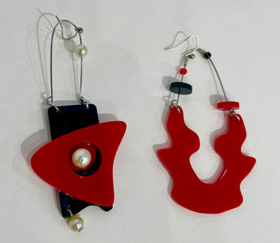 Earring Set: Red and Black (Takara)